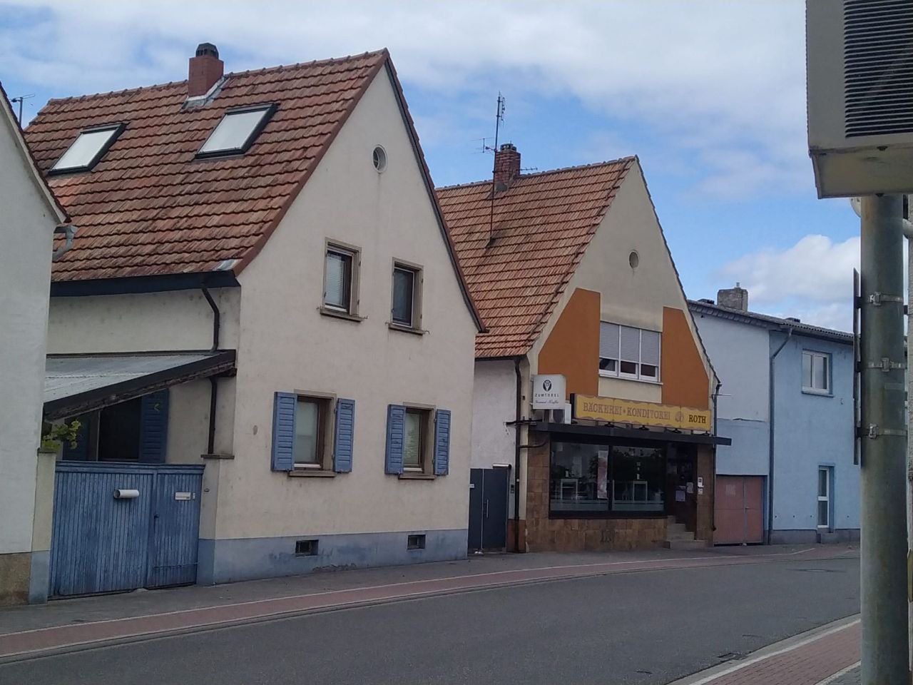 Rollladen nachher: modernisierte Ansicht am Gebäude